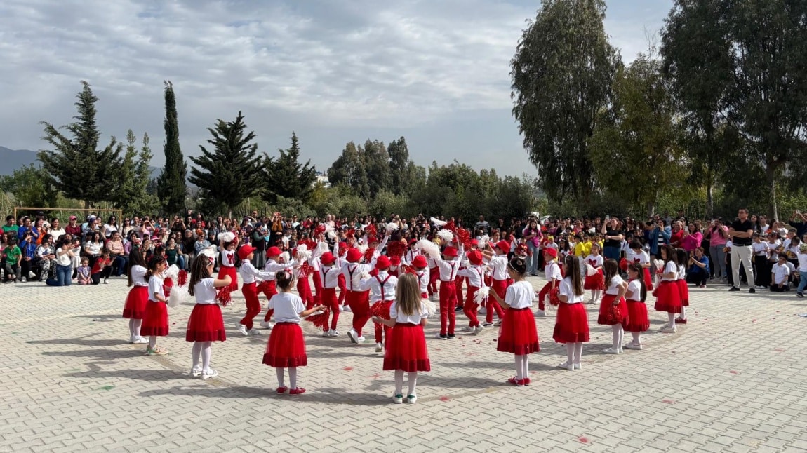 23 NİSAN ULUSAL EGEMENLİK VE ÇOCUK BAYRAMI